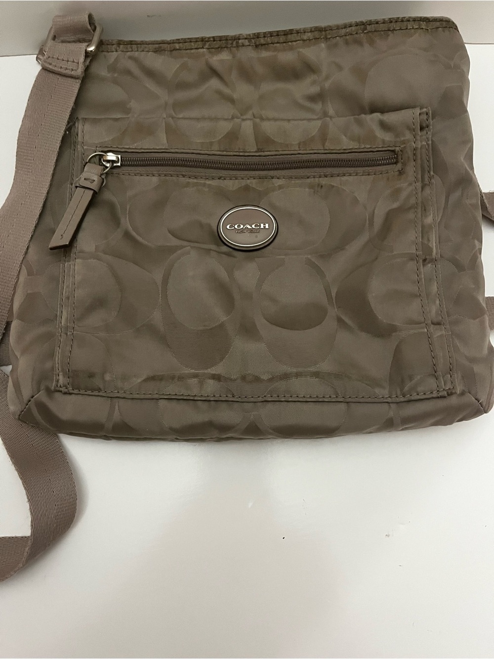 Coach Signature Getaway Nylon File Crossbody Bag Grey Taupe F77408 - Picture 11 of 14